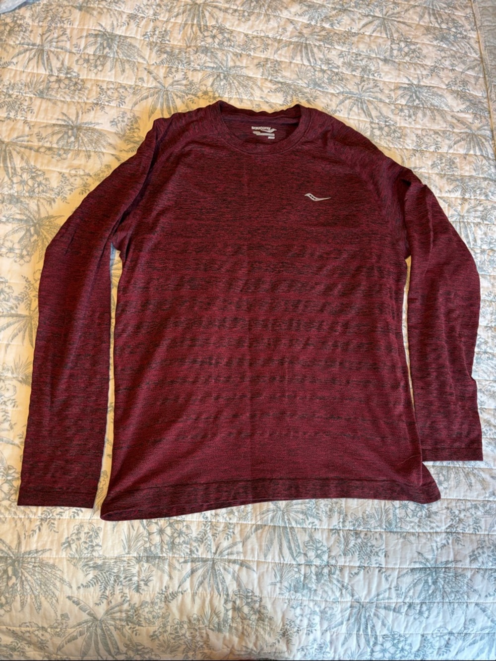 Saucony Men's Long Sleeve Performance Tee - Maroon